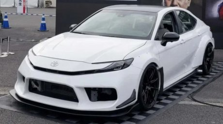 Toyota Camry.jpg