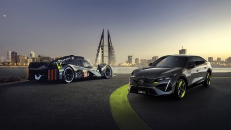 2. Peugeot 408 Sport Edition lấy cảm hứng từ 100 năm hành trình Le Mans và tinh thần tiên phon...jpg